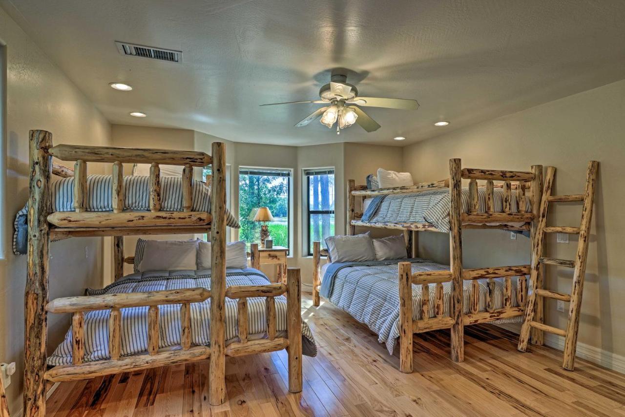 Serene Lakeside Cabin With Decks And Edler Lake Views! Pinetop-Lakeside Exterior foto